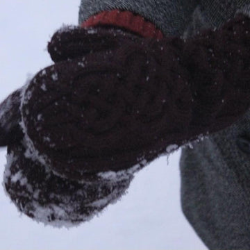 Single Jig Mittens