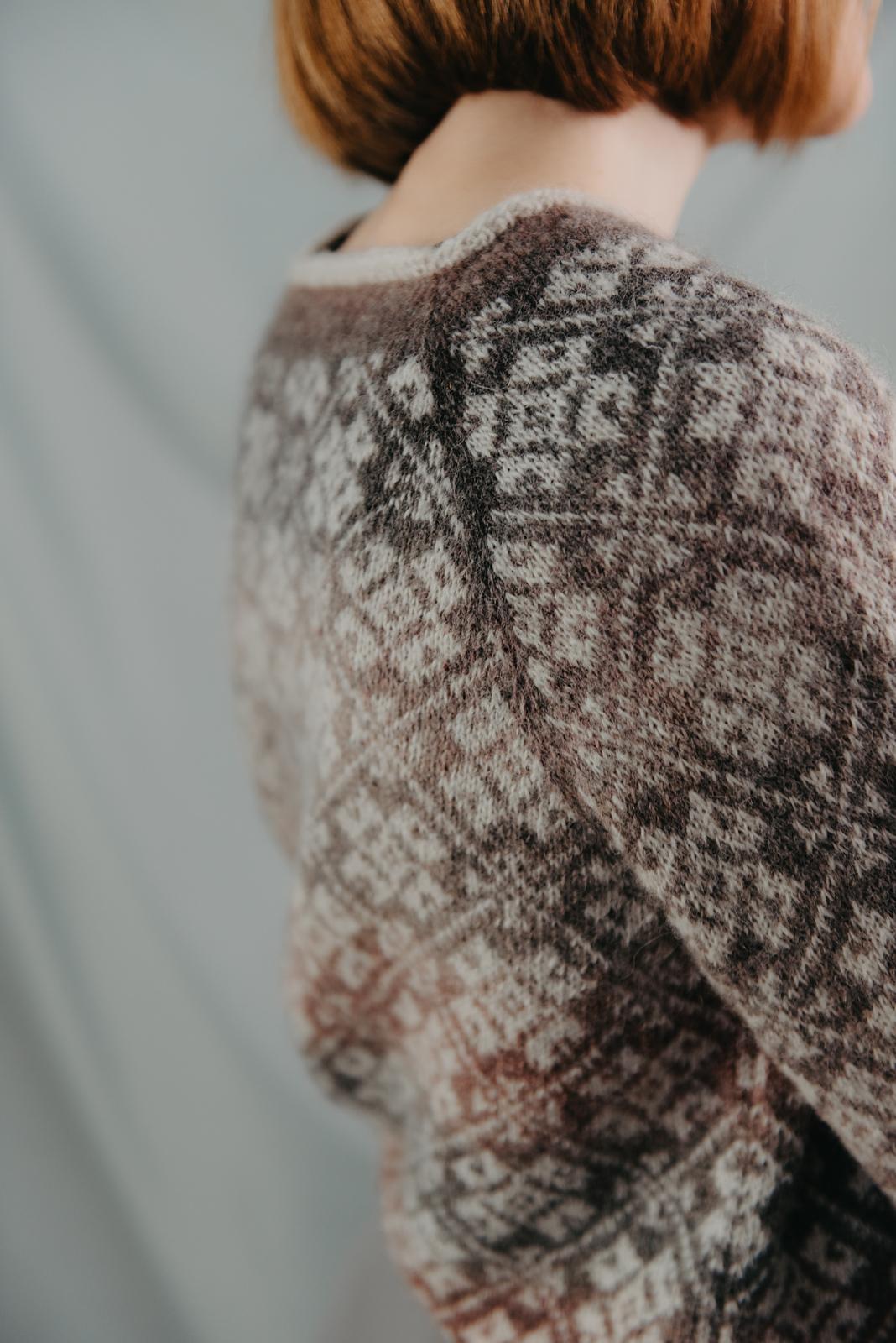 Elza Sweater