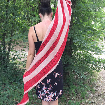 Poppy shawl