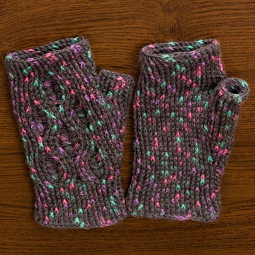 Dancing Trees Mittens
