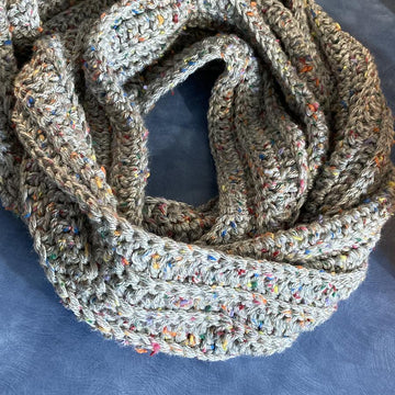 Chunky Tweed Infinity Scarf Beginner
