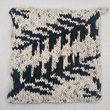 Cecilia Potholder