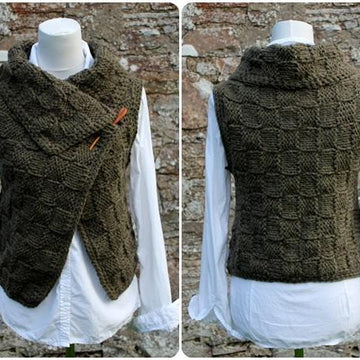 Loden wrap / sleeveless jacket
