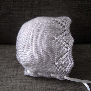 Vivienne Bonnet & Booties Set (DK)