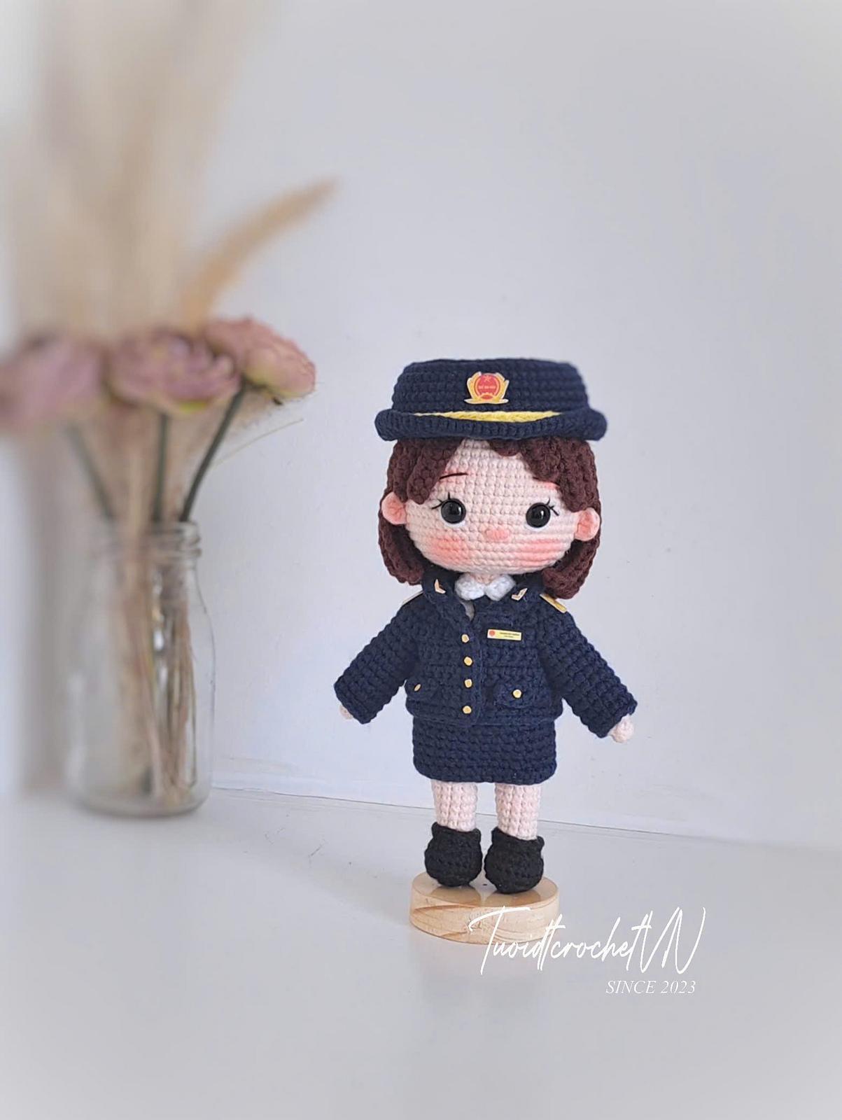 Government Female Officer