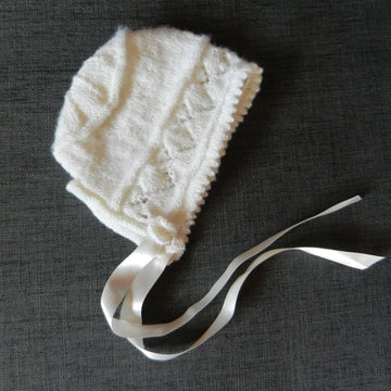 Baby Bonnet, Bootee, Mitten Set in 3 ply