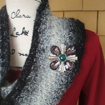 Diagonal Knit Cowl