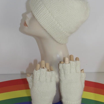 Adult & Teen Aran Ski Beanie & Short Finger Gloves