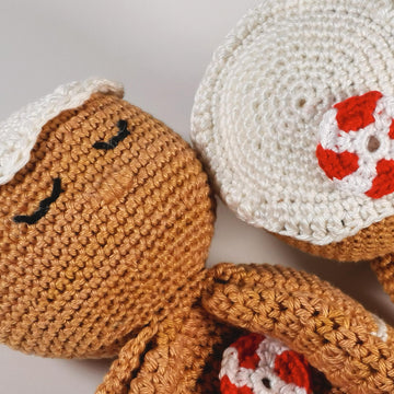 Gingerbread lovey