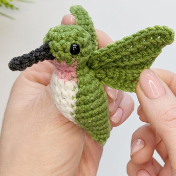 Hummingbird Crochet Pattern, Easy Crochet Amigurumi Bird Pattern, Crochet Keychain Pattern