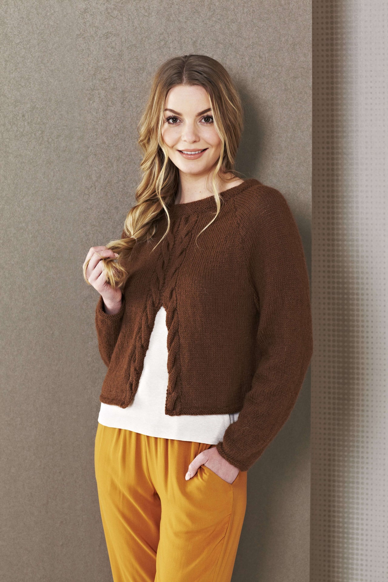 Ladies Cardigan & Top in King Cole Natural Alpaca DK - 5495 - Leaflet