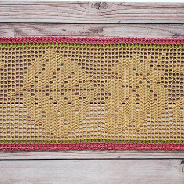 Fall Leaves Table Runner