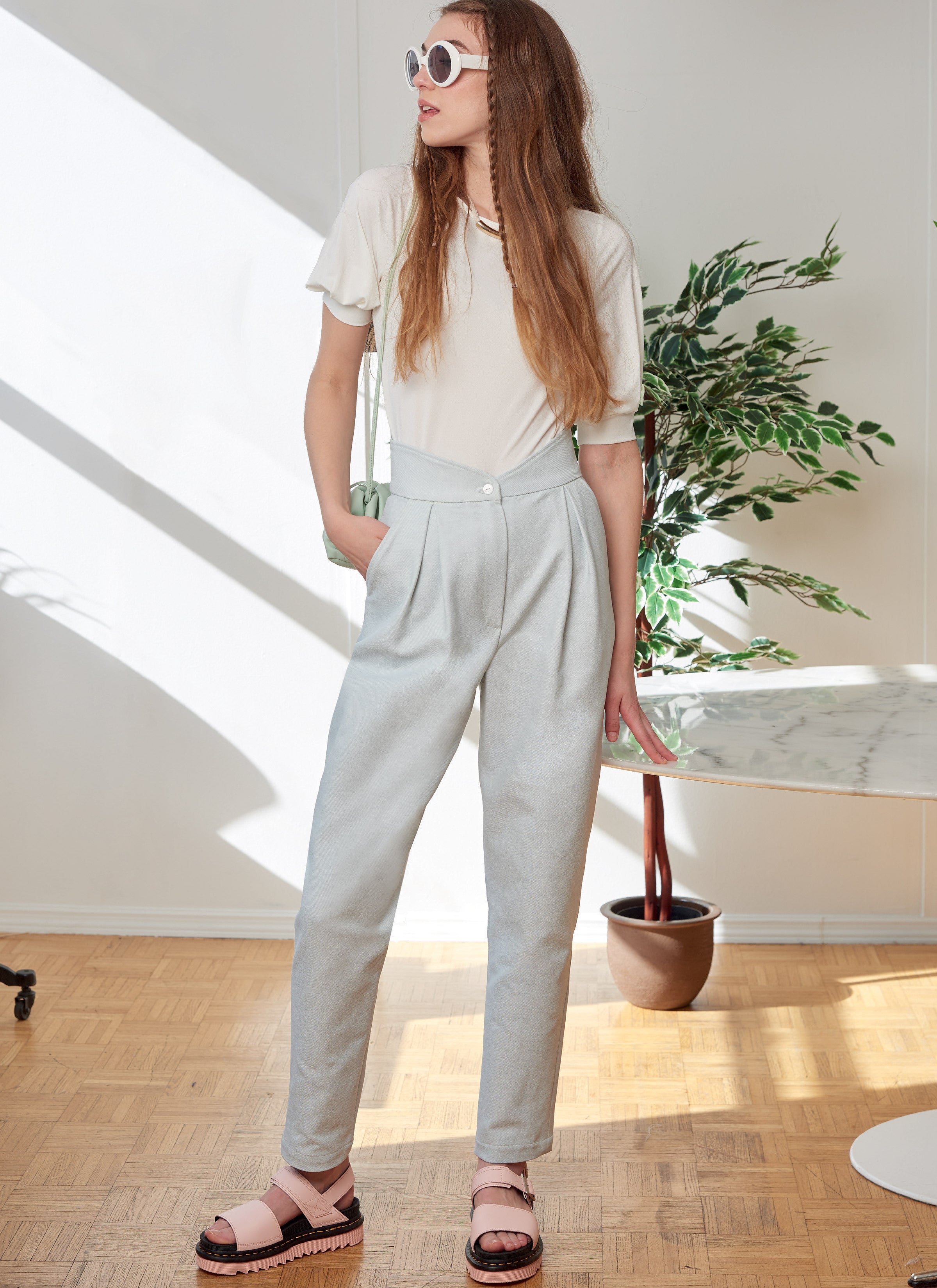 McCall's Misses' Pants M8207 - Sewing Pattern