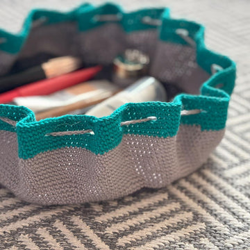 'Flat out' make-up bag