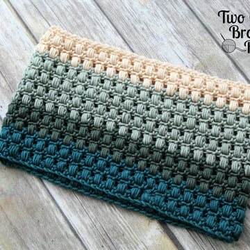 Winter Blooms Cowl