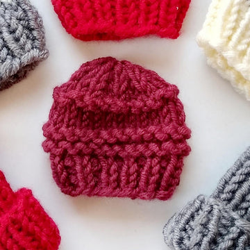 Teeny Tiny Winter Hats