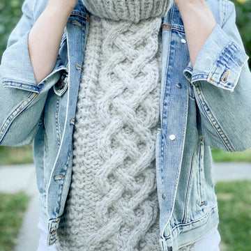 Cozy Celtic Kerchief (Dickie)
