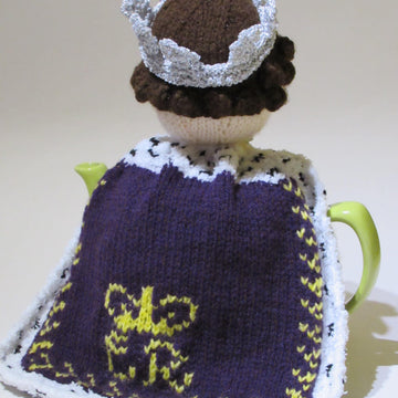 Her Majesty The Queen Tea Cosy Knitting Pattern
