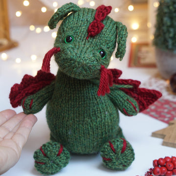 Knitted DRAGON pattern