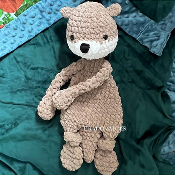 Oslo Otter Snuggler