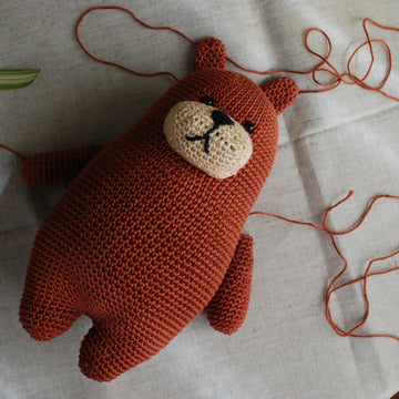 Blaise the big brown bear crochet pattern