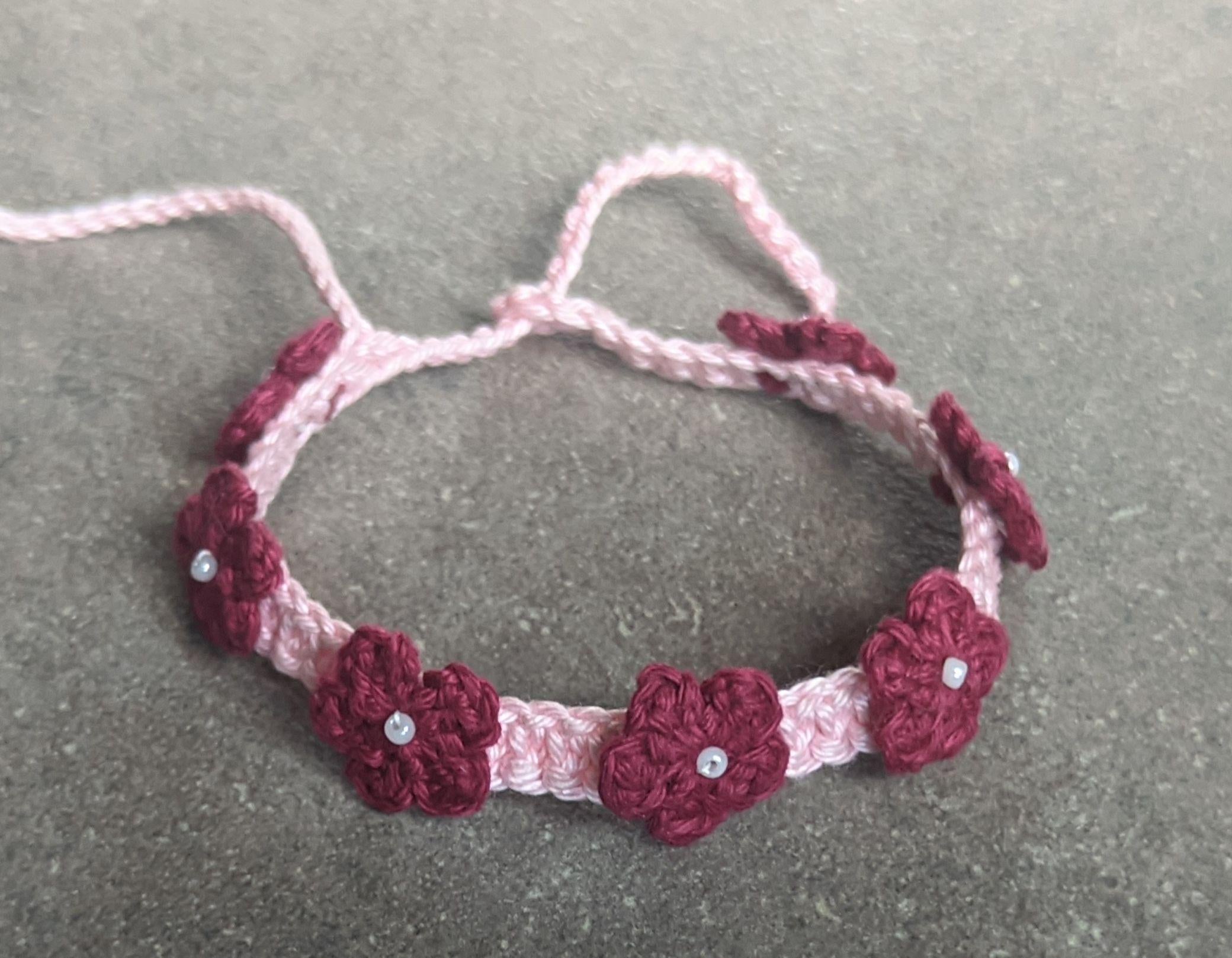 Bracelet flowers spring English-US