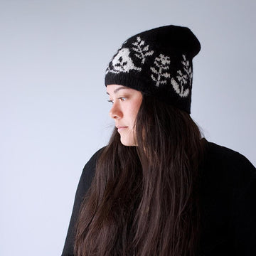Averie hat