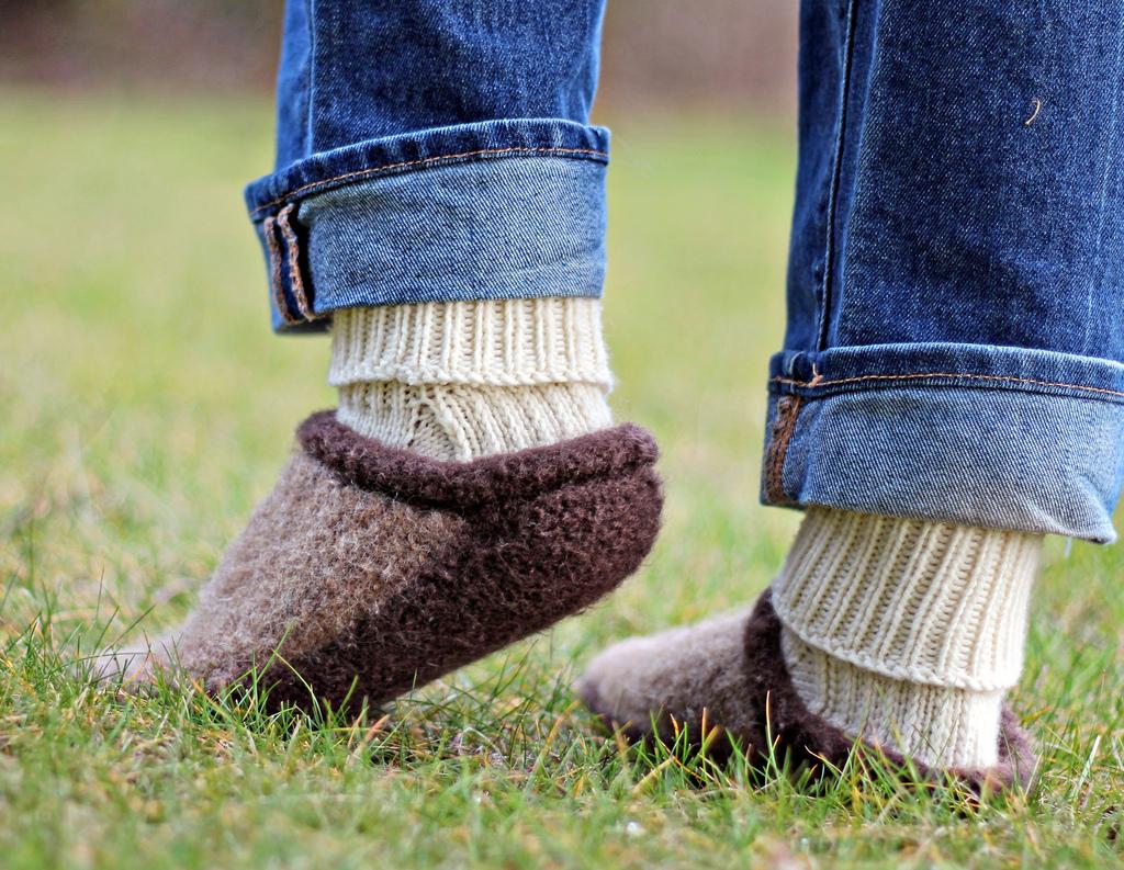 Adult Clog-n-Soc