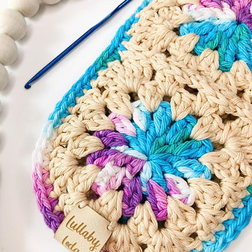 Granny Chic Shades Case