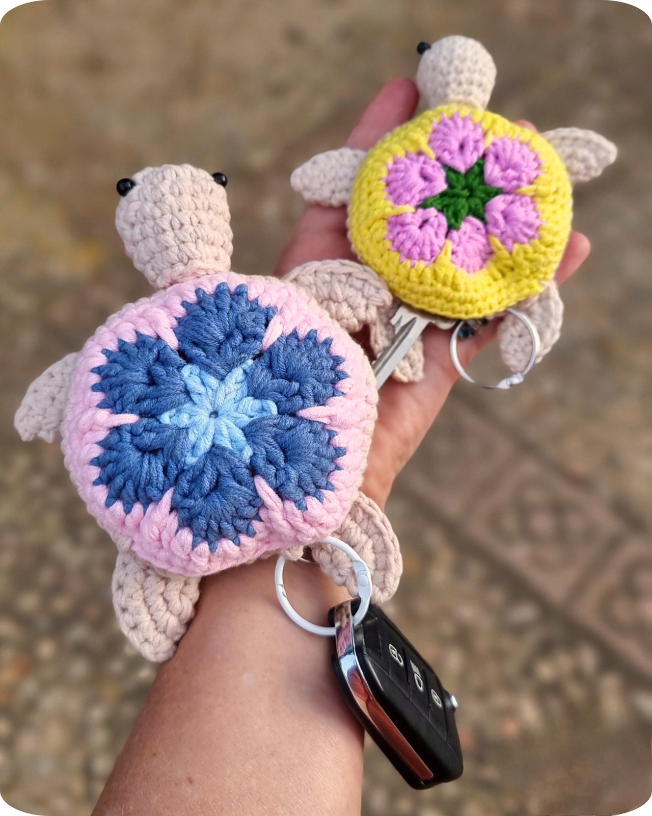 Turtle shaped key cover crochet pattern T21
