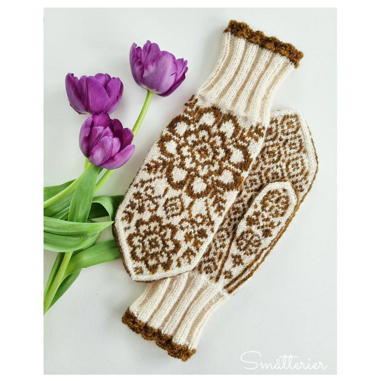 Alex Selbu Mittens