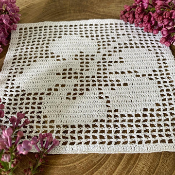 Hibiscus Doily
