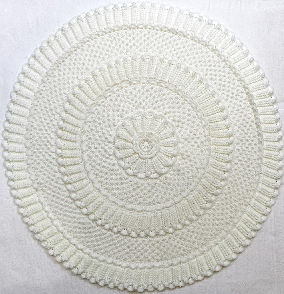 Chantilly Matelassé Crochet Baby Blanket