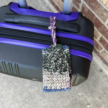 Luggage Tag -- a loom knit pattern