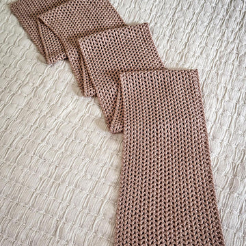 Effortless Mesh Scarf