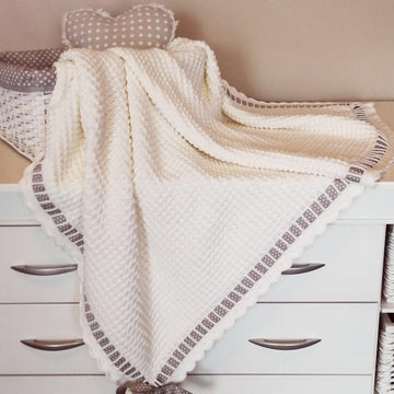 Mikeisha's Crochet Baby Blanket