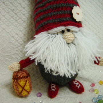 Toy Knitting Patterns Christmas- Knitting pattern Scandinavian gnome, christmas