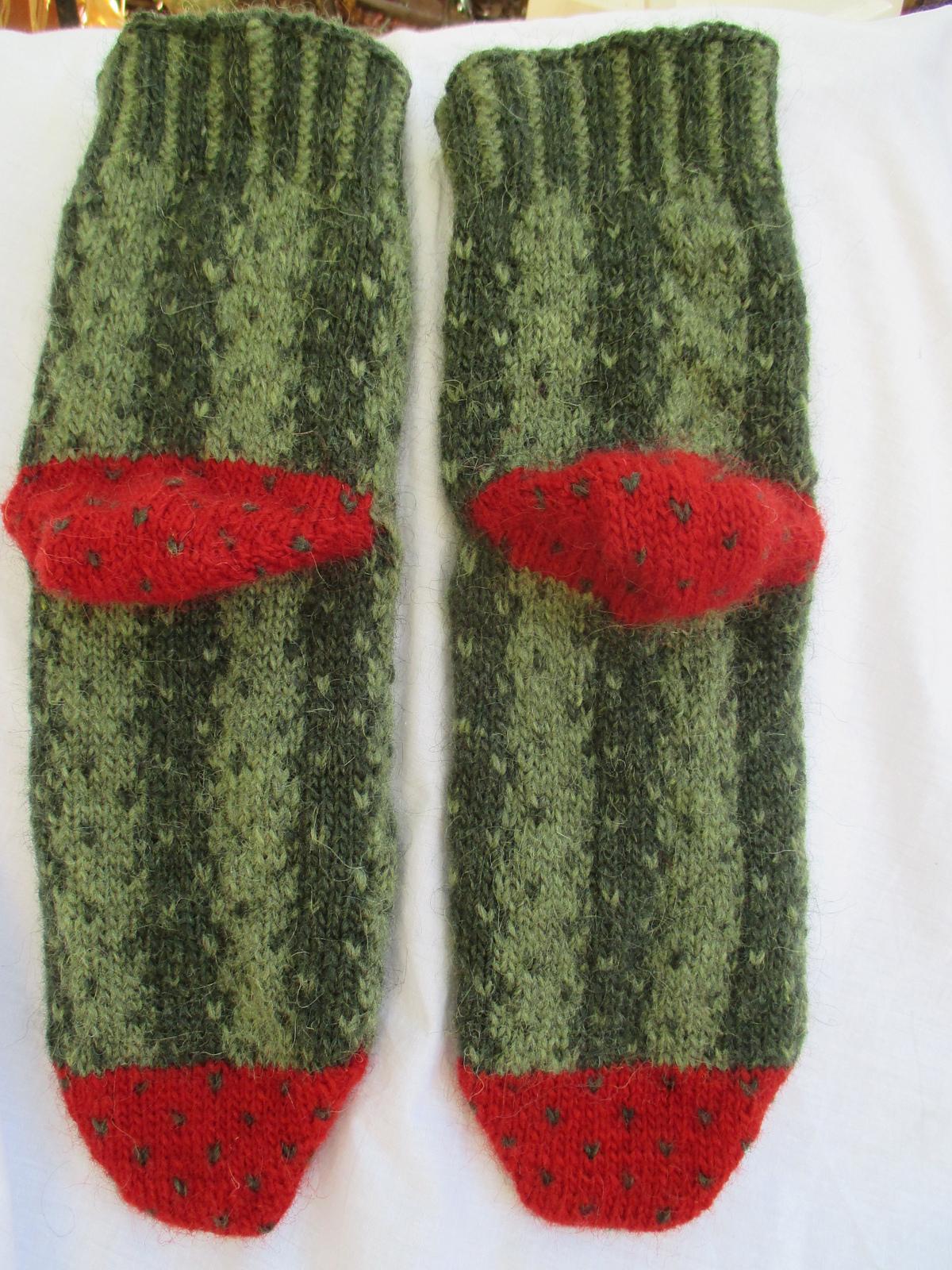 Watermelon Socks in Lett Lopi