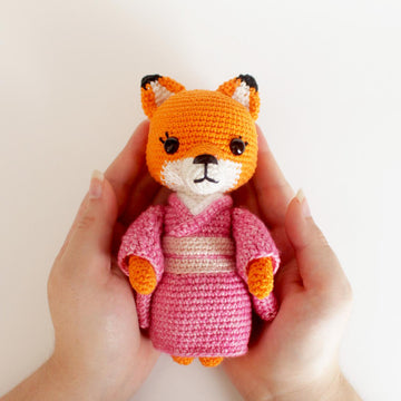 Hana the fox