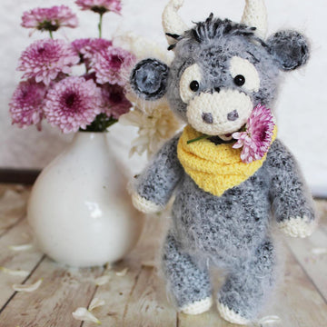 Bull toy