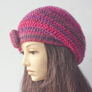 Beret with Bow Crochet Pattern
