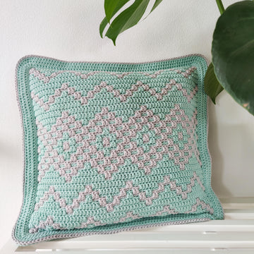 Dainty Diamond Pillow