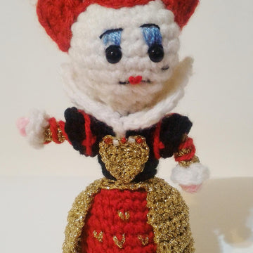 Queen of Hearts amigurumi