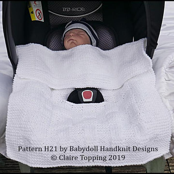 Simple plaid weave blanket in two sizes and car seat blanket