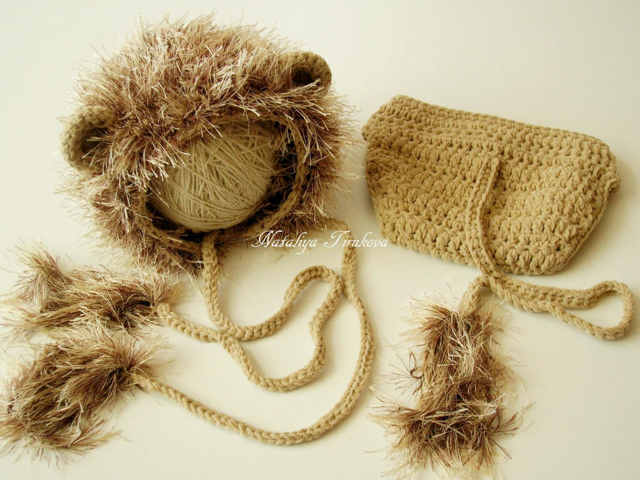 Lion Baby Bonnet and Diaper Cover