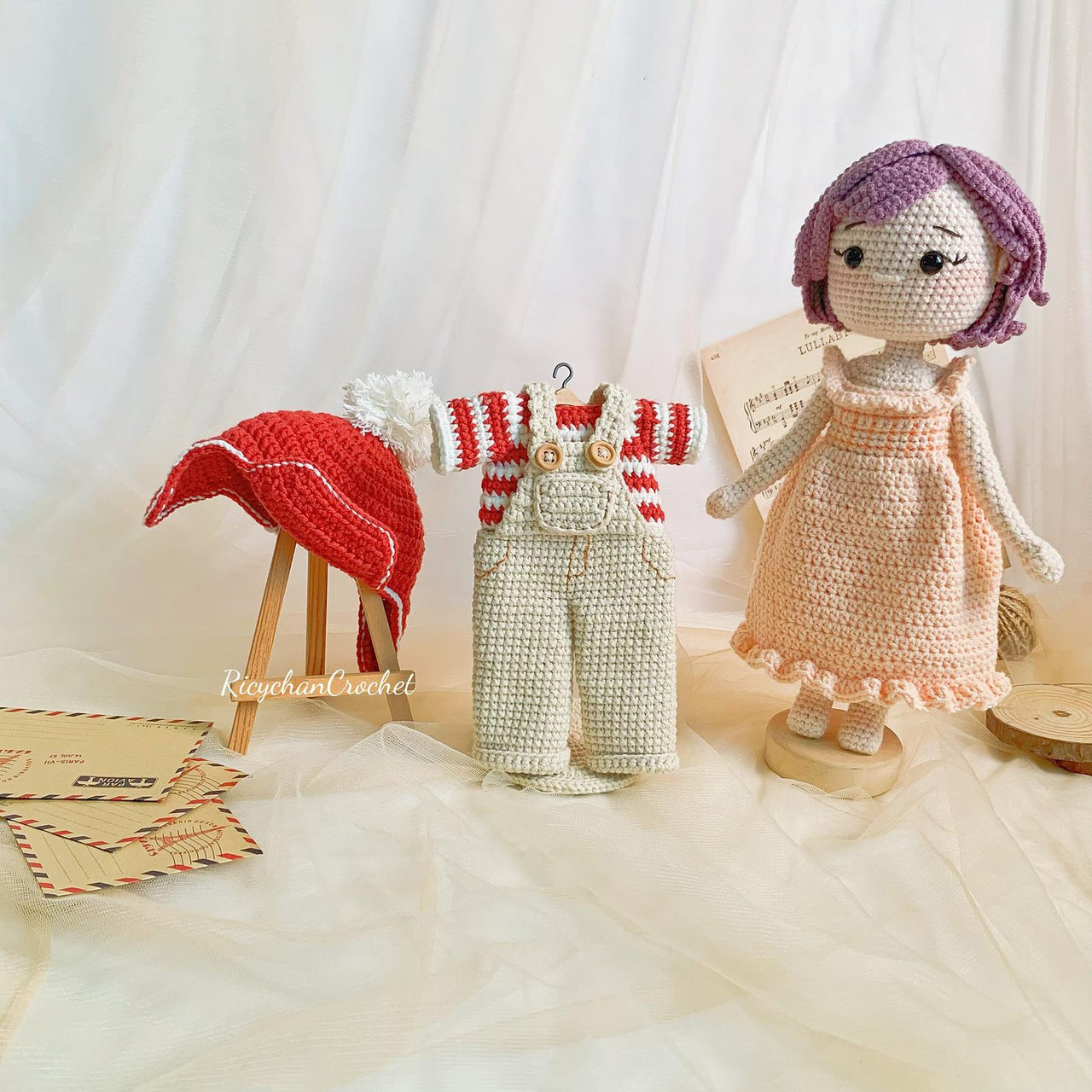 Mia the doll