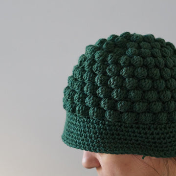 Bobble stitch bucket hat