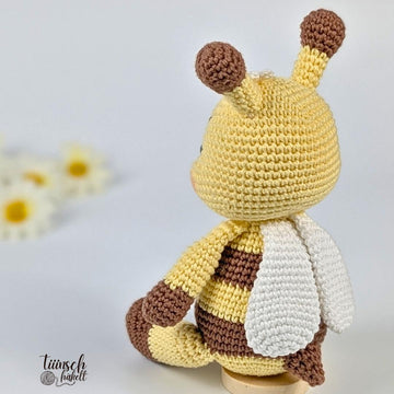 Summy the Bee Crochet Pattern - Beginner