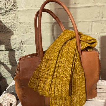 Afternoon Cable Scarf