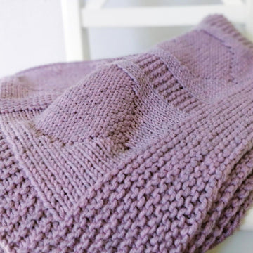 HEARTS Blanket (Aran Yarn)